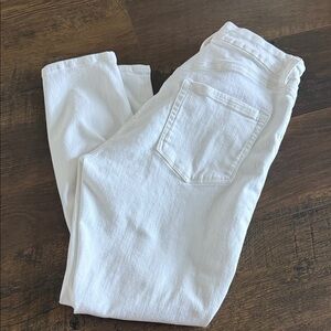 Good American White Skinny Jeans 8/29